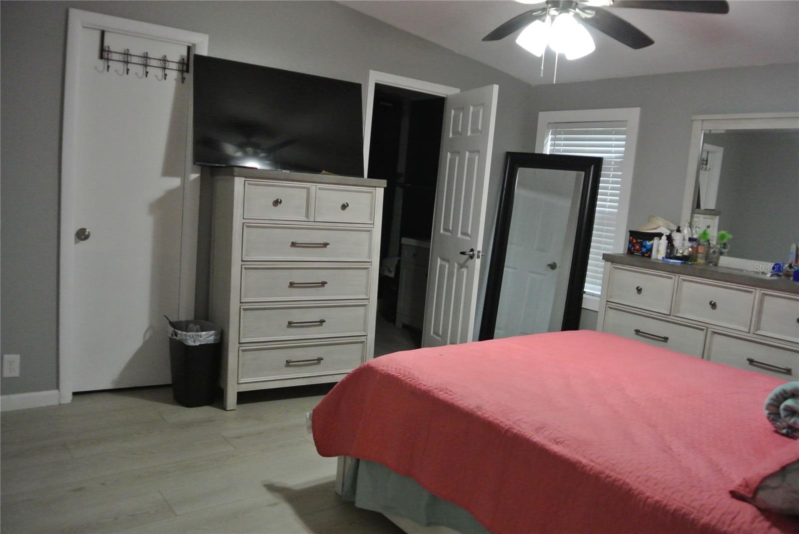 38122 CENTRAL AVE — photo 28