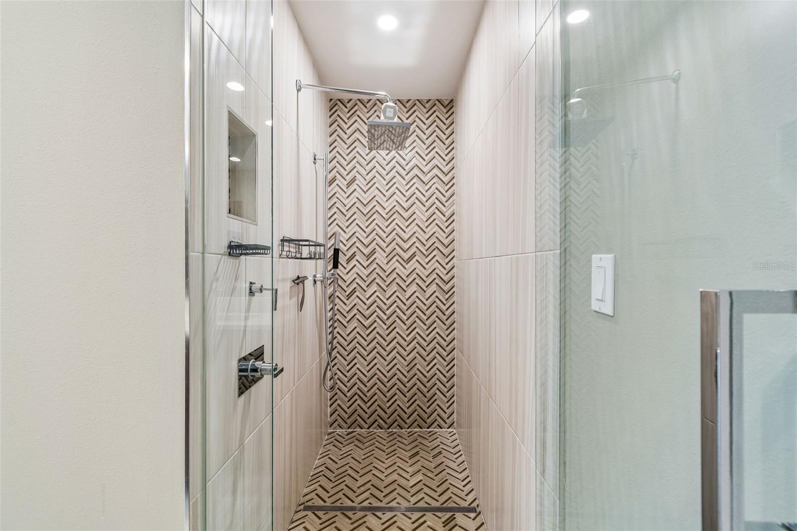 1120 E KENNEDY BLVD W #1030 — photo 23