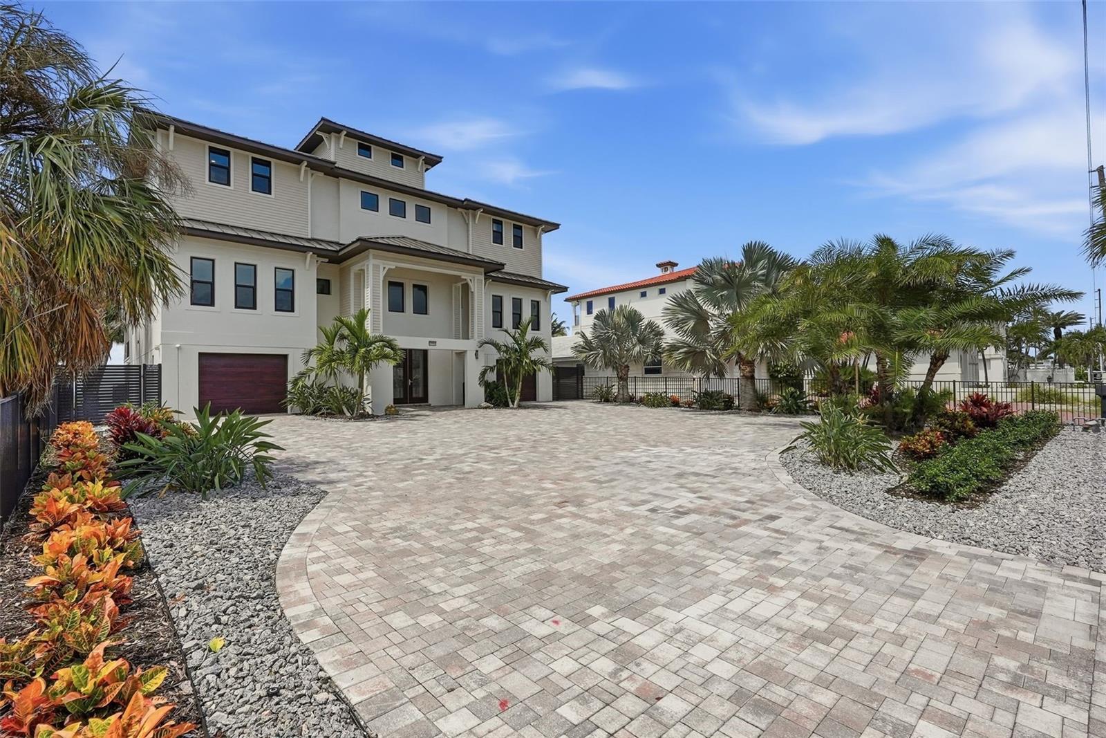 15908 GULF BLVD — photo 4