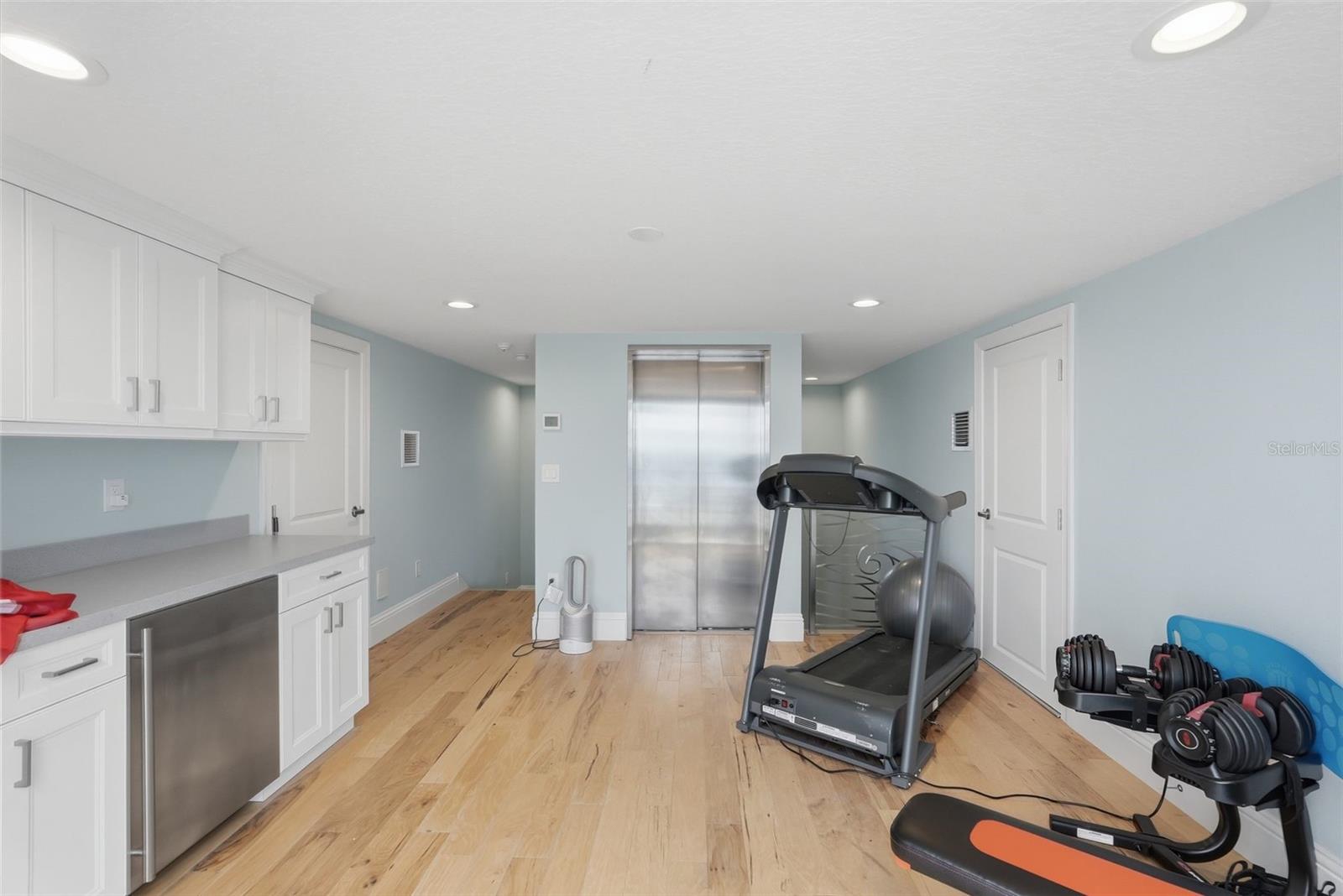 15908 GULF BLVD — photo 68