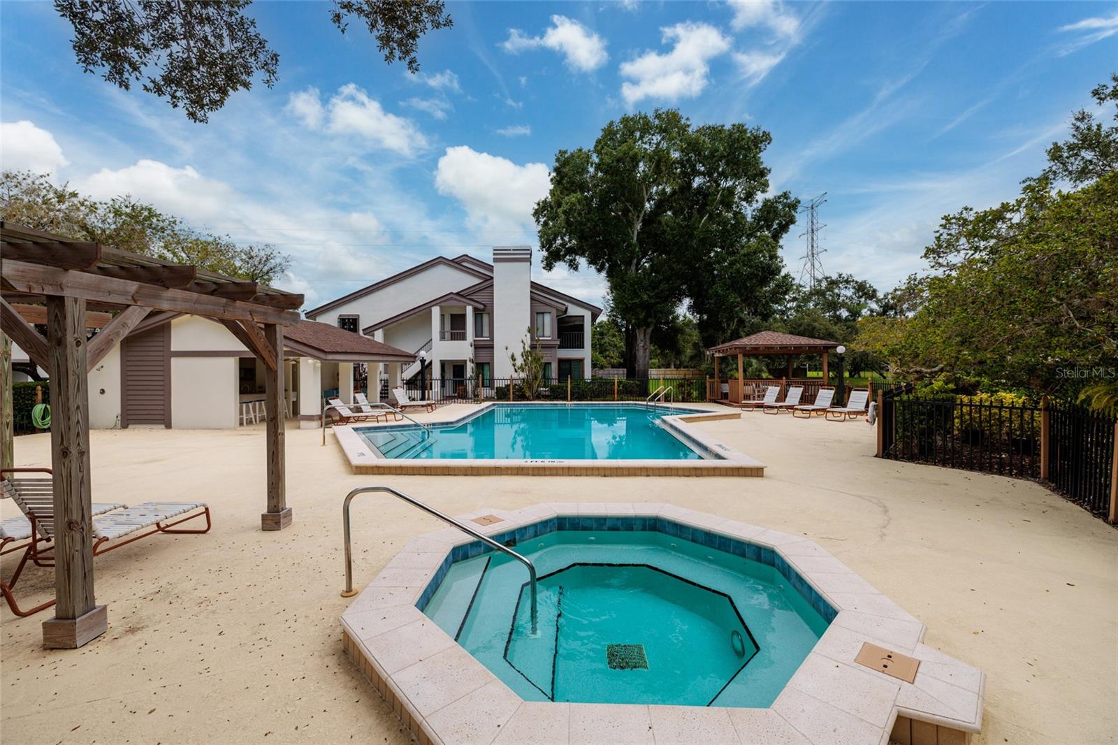 1750 LAKE CYPRESS DR #1002 — photo 49