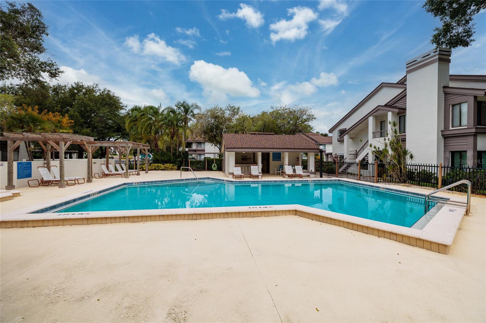 1750 LAKE CYPRESS DR #1002 — photo 50