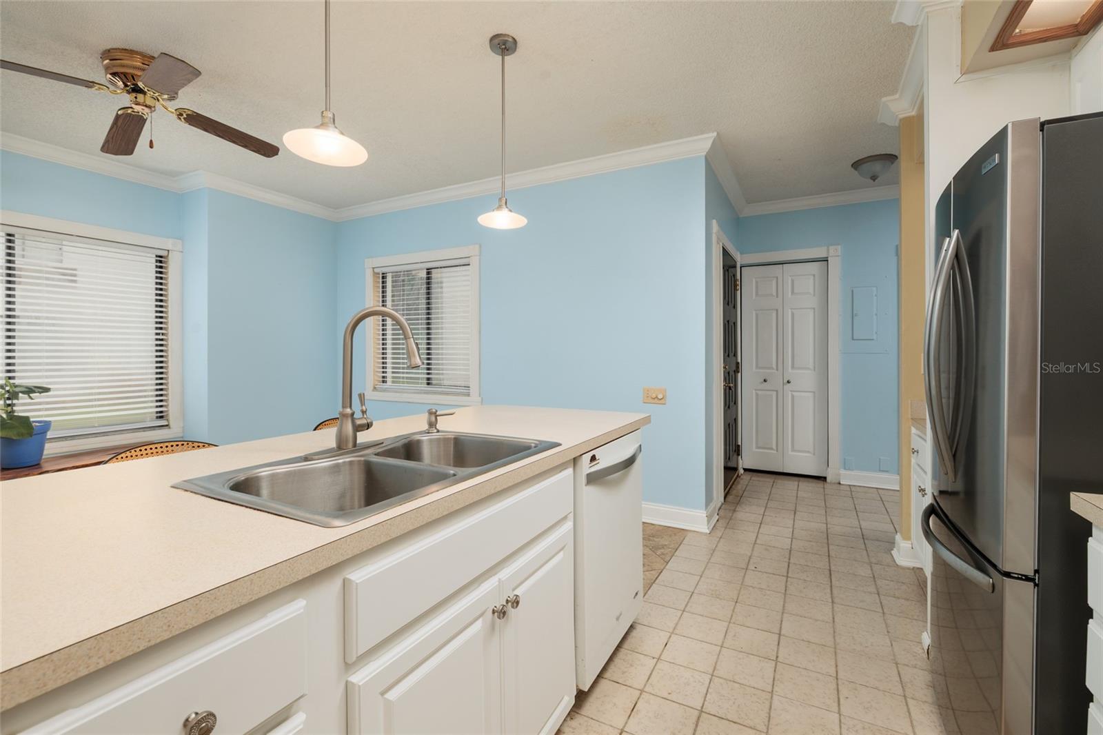 1750 LAKE CYPRESS DR #1002 — photo 10