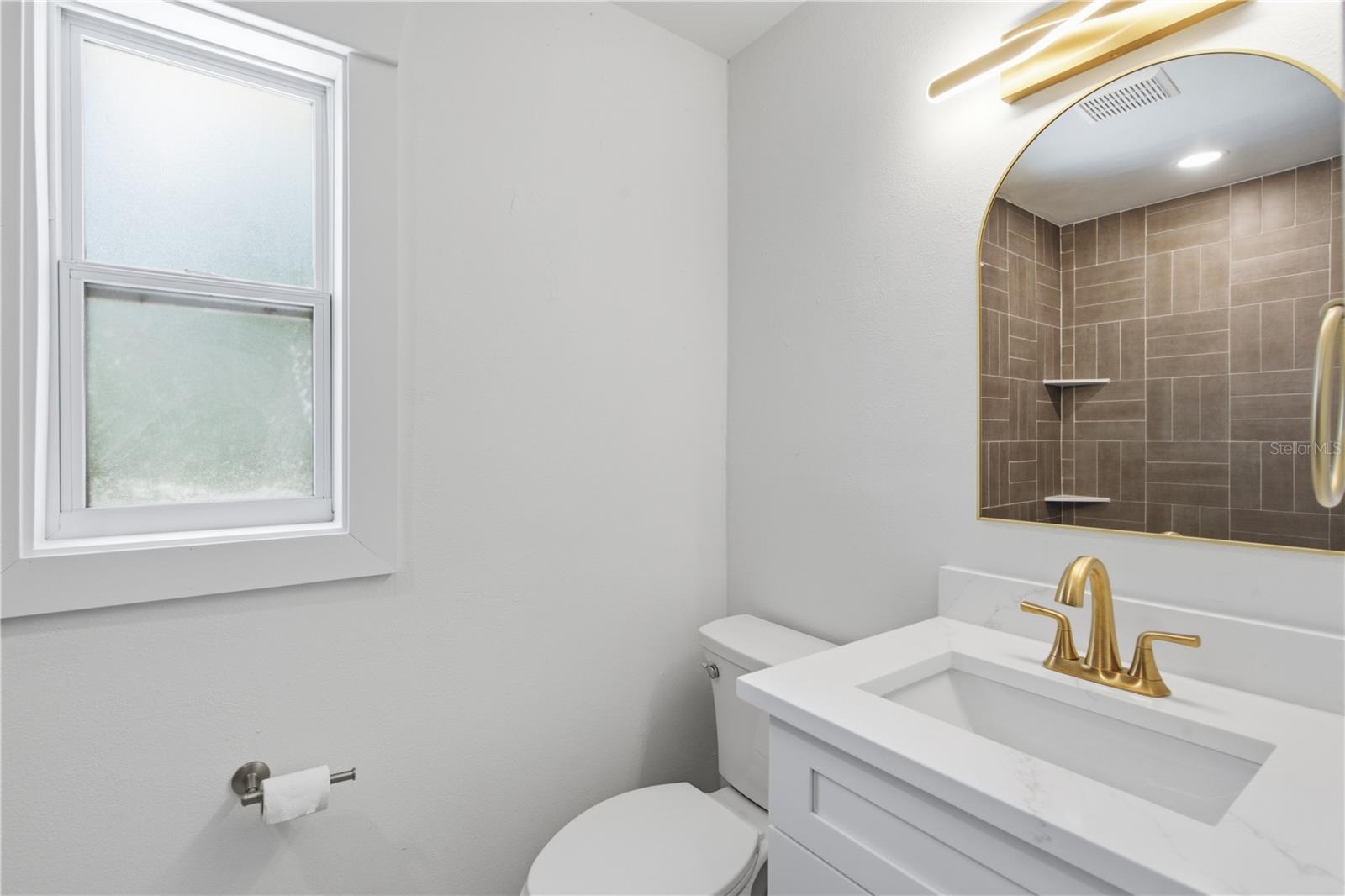 1920 CANADIANA CT — photo 27