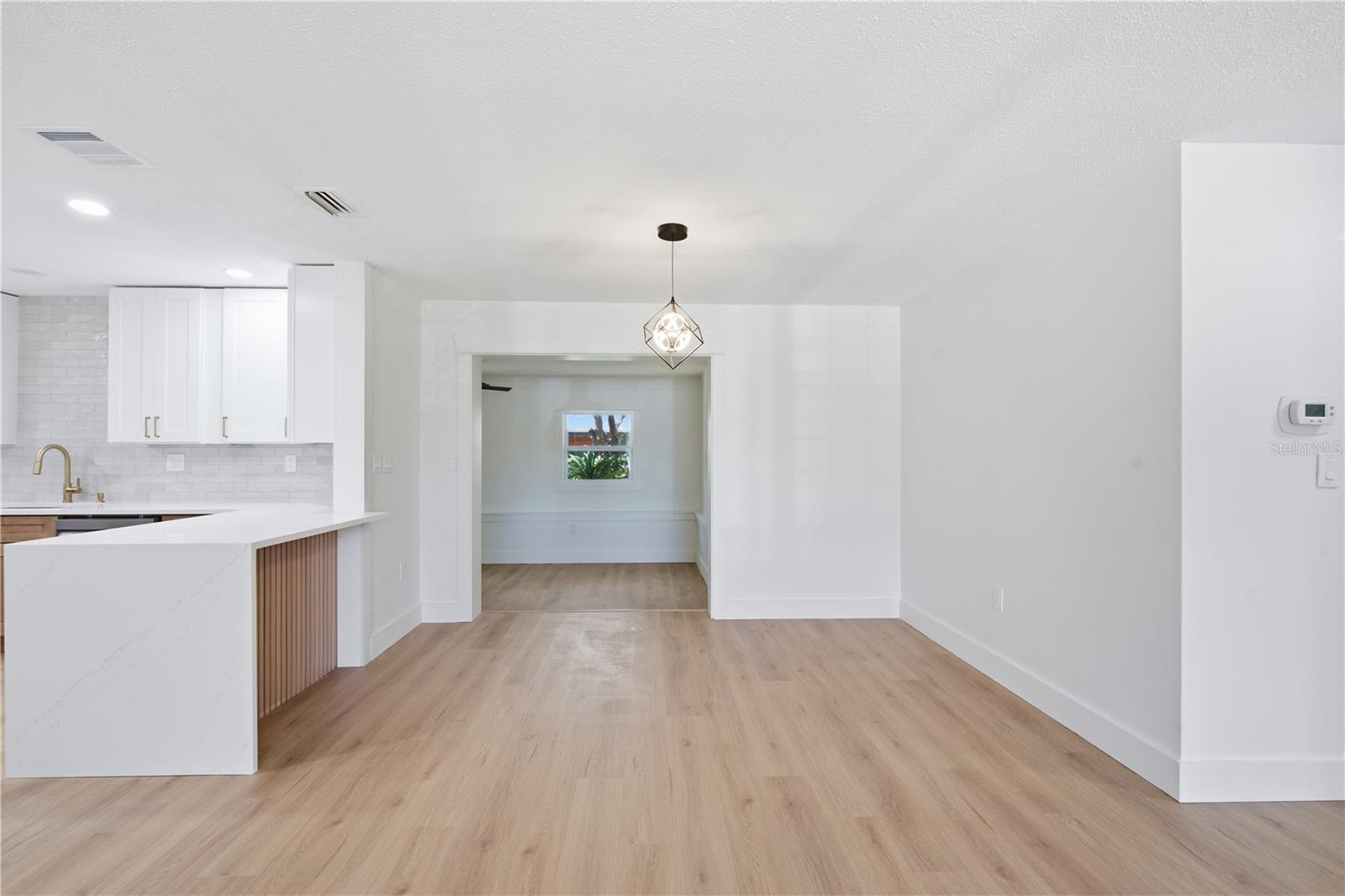 1920 CANADIANA CT — photo 12