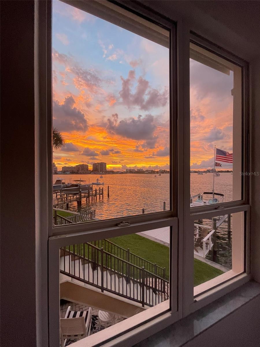 210 DOLPHIN PT #C — photo 22