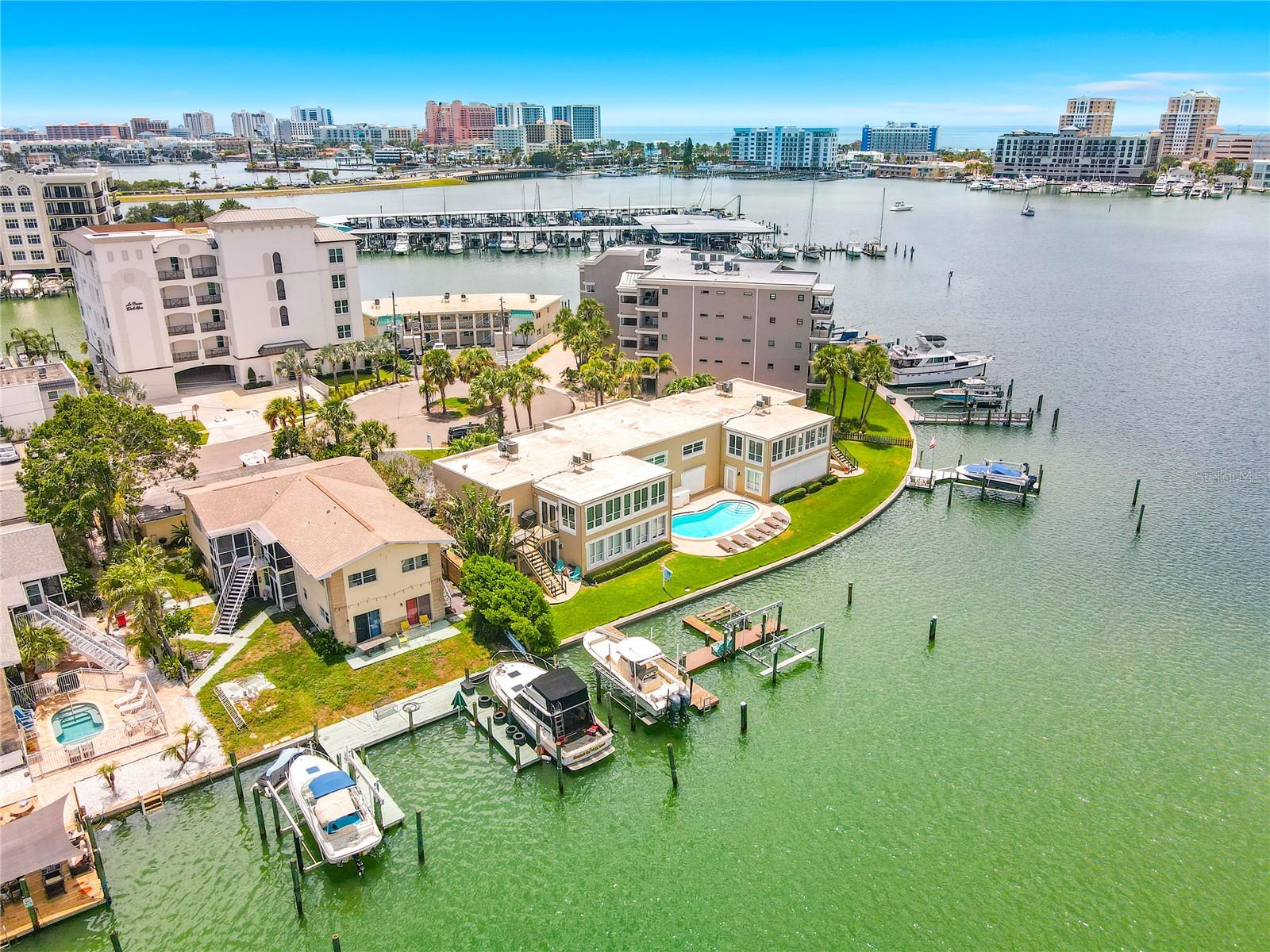 210 DOLPHIN PT #C — photo 19