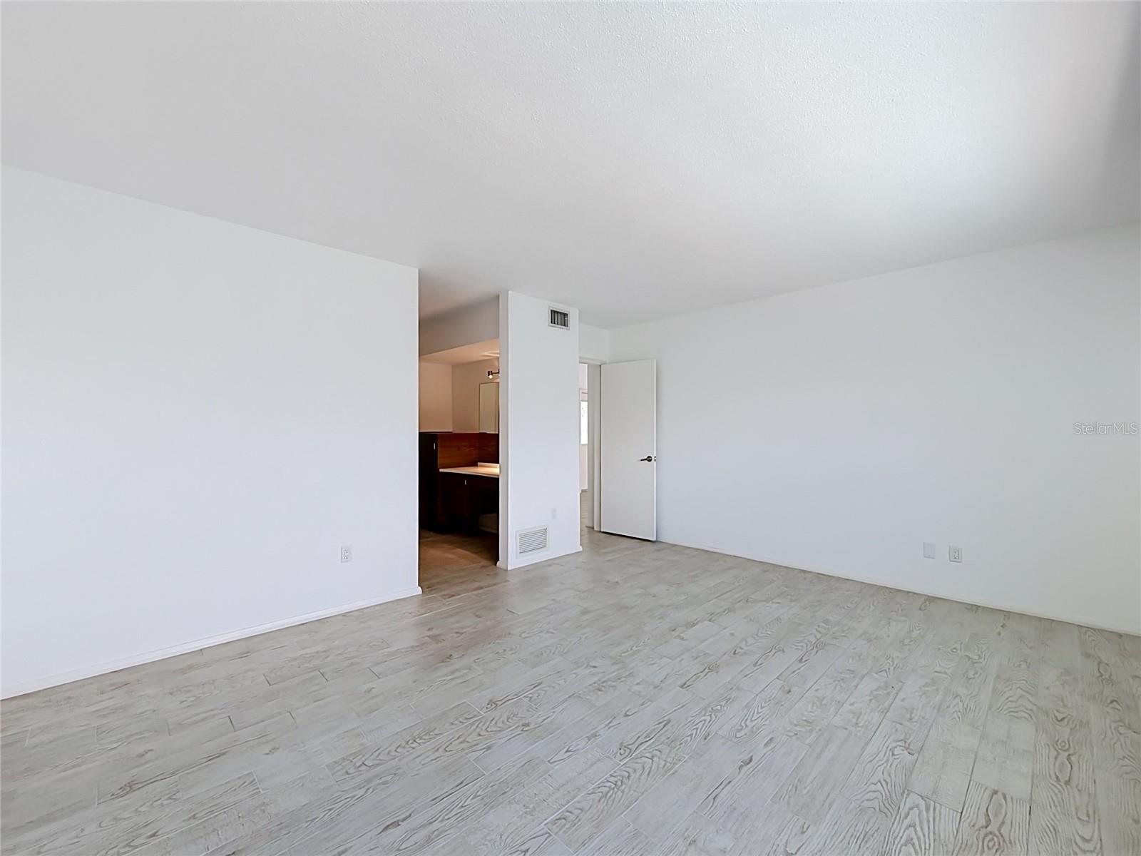 210 DOLPHIN PT #C — photo 16