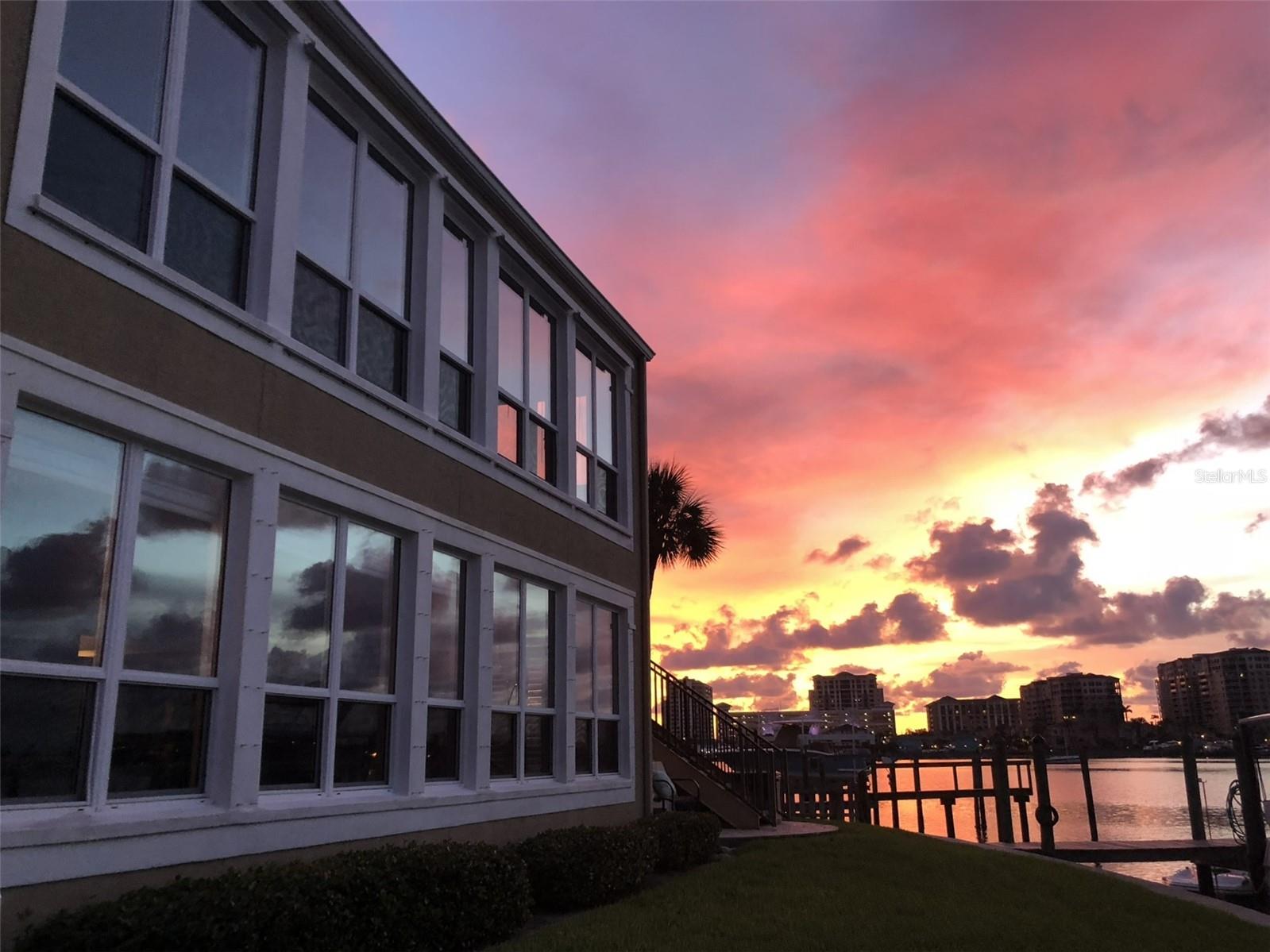 210 DOLPHIN PT #C — photo 21