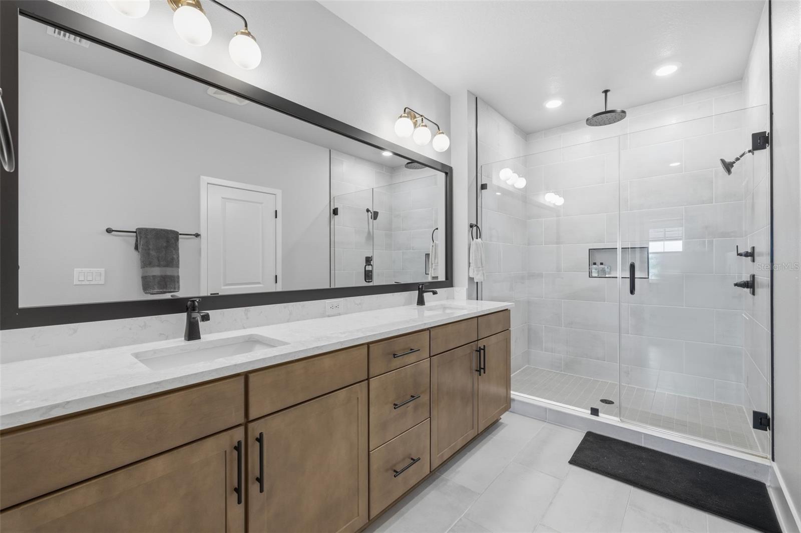 1528 SKYSAIL LN — photo 18