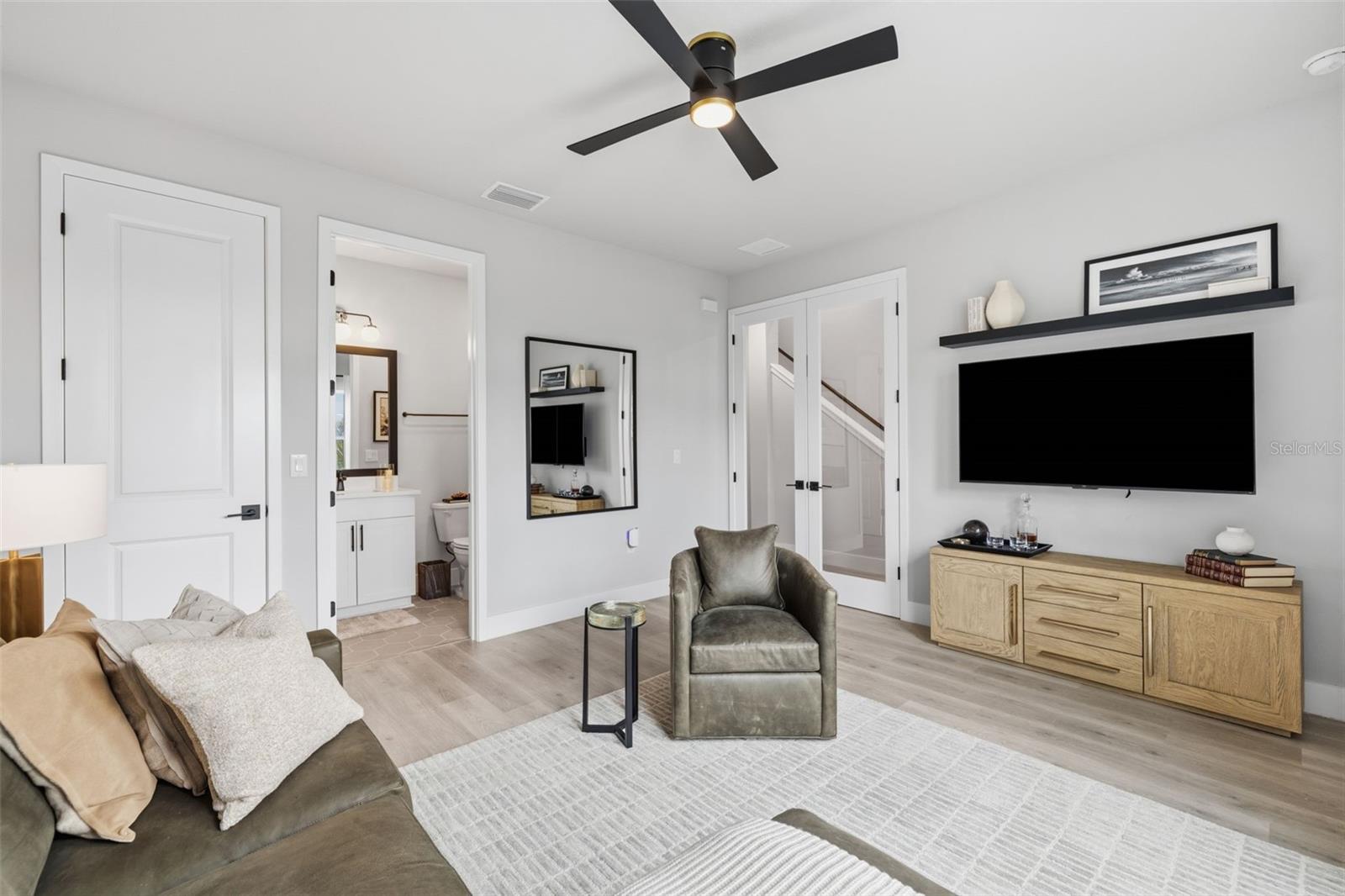 1528 SKYSAIL LN — photo 6