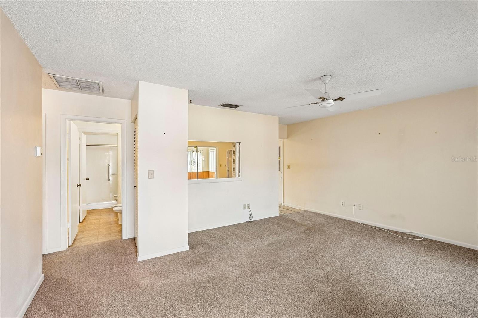 1329 NEW BEDFORD DR — photo 6