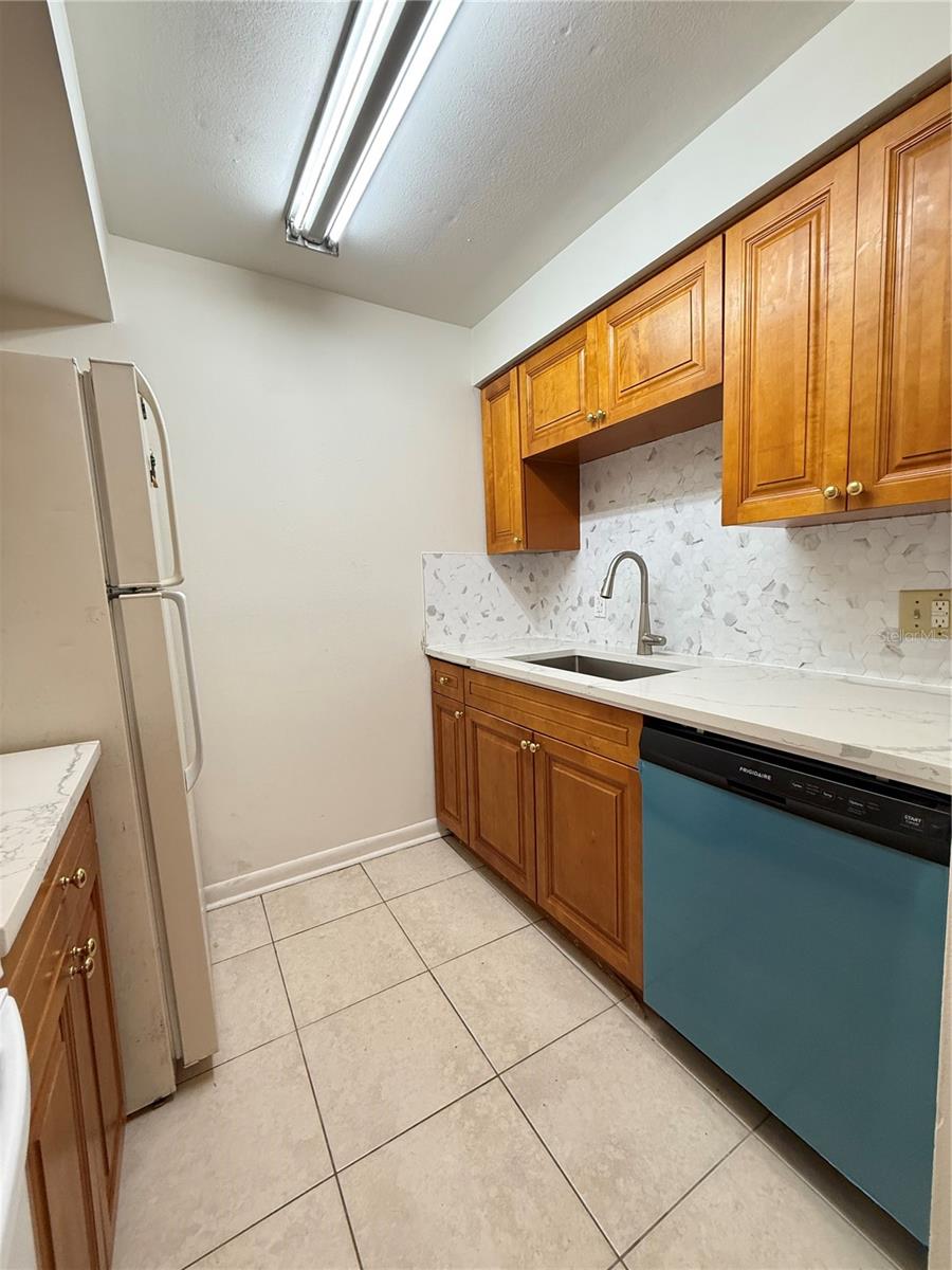 14308 HANGING MOSS CIR #102 — photo 14