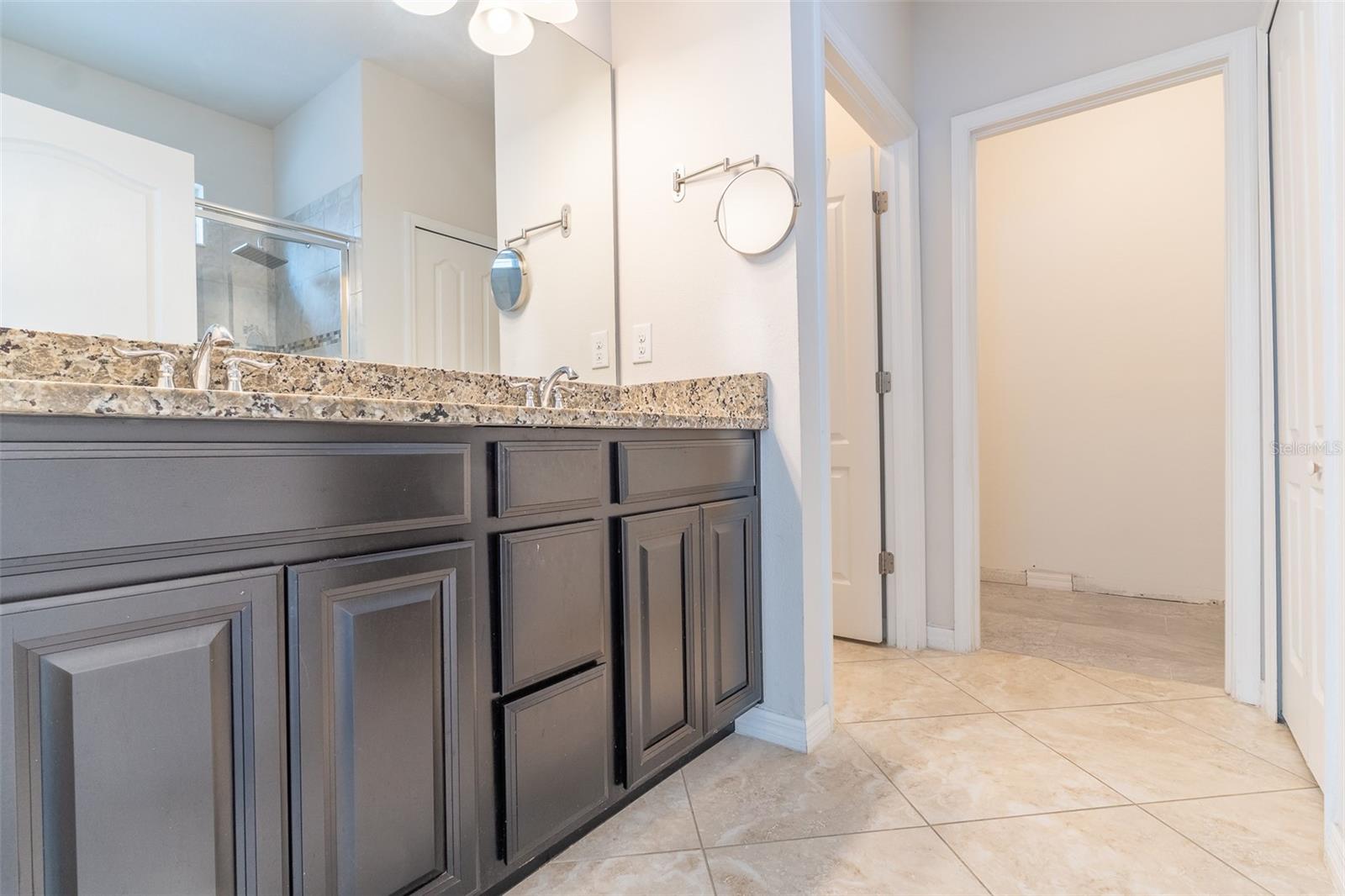 12152 LEDBURY COMMONS DR — photo 19