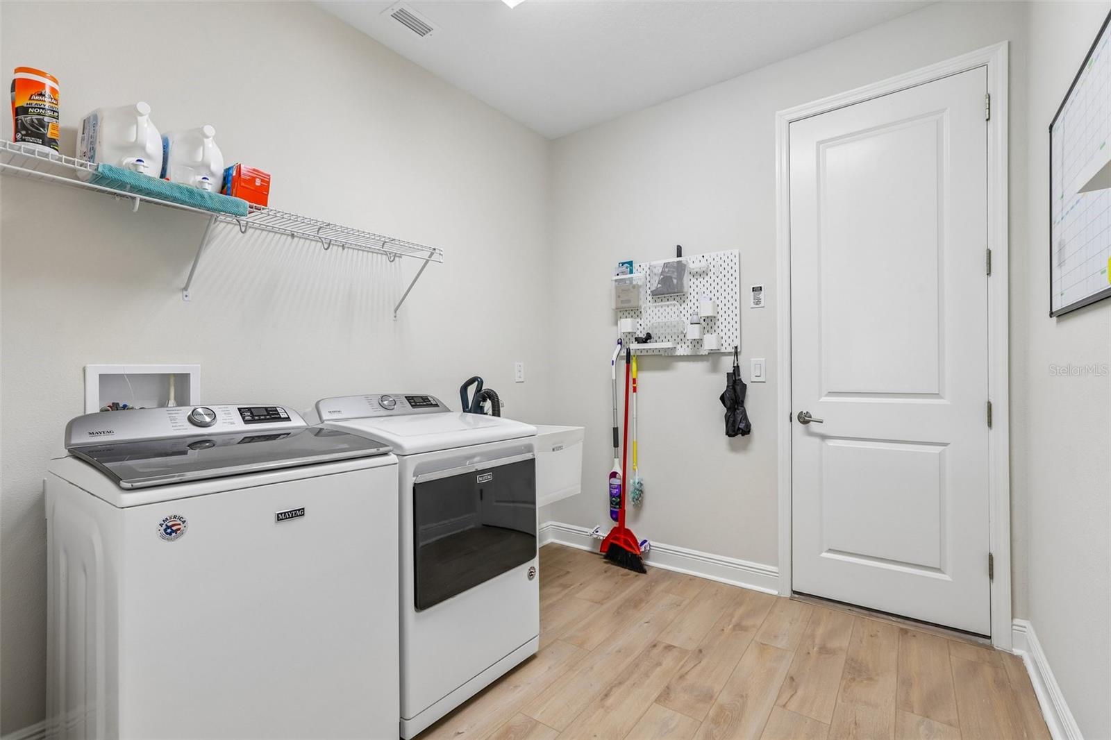 6092 HIDDEN BRANCH DR — photo 37
