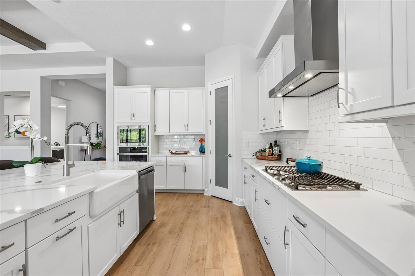 6092 HIDDEN BRANCH DR — photo 16