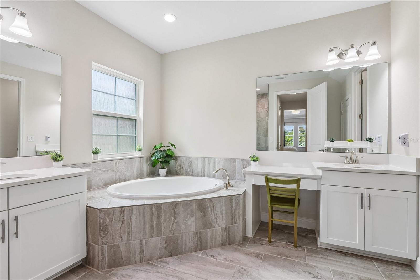 6092 HIDDEN BRANCH DR — photo 26