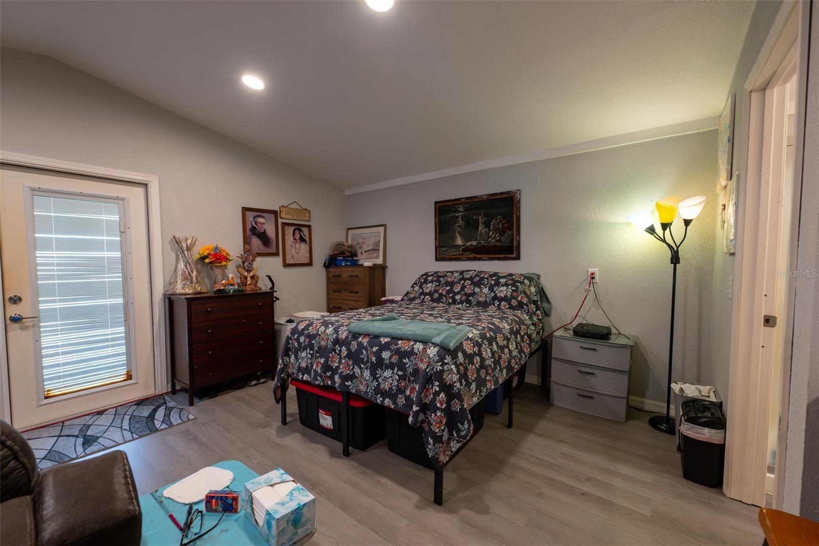 185 WINSON AVE — photo 19