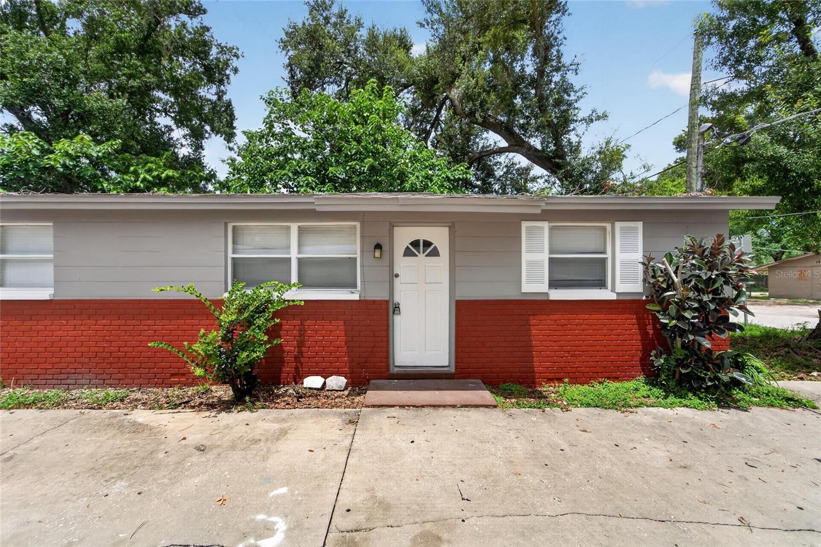 1703 E IDELL ST — photo 2