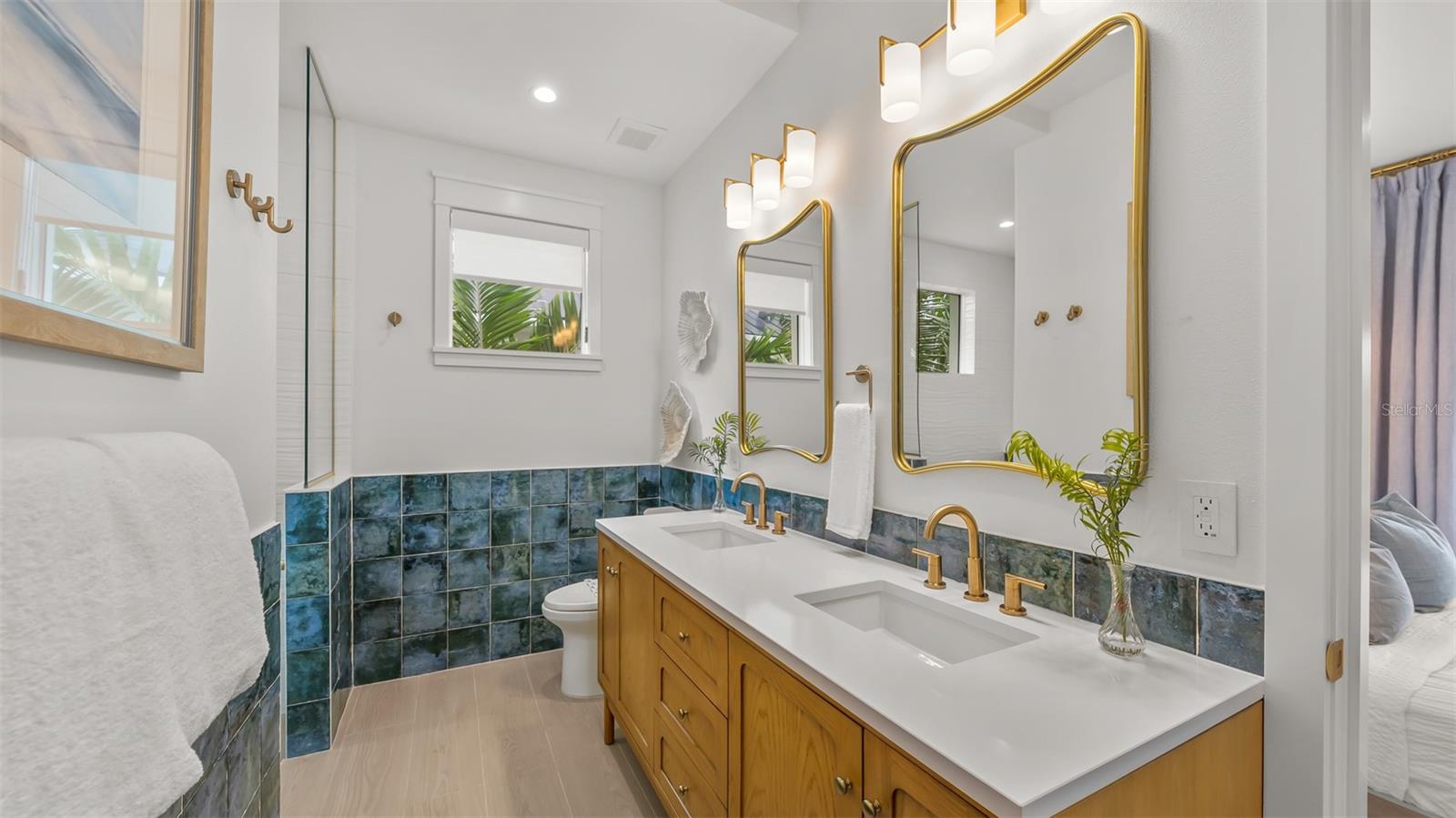 161 TYLER DR — photo 33