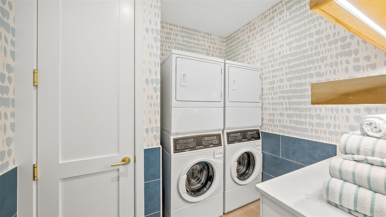 161 TYLER DR — photo 48