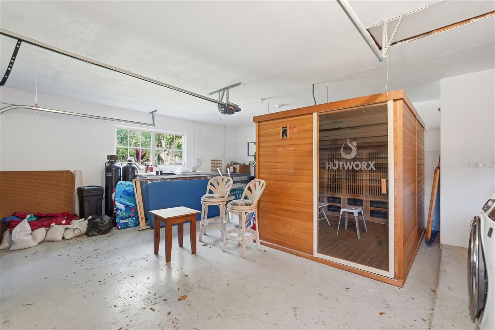 764 FOREST GLEN RD — photo 30