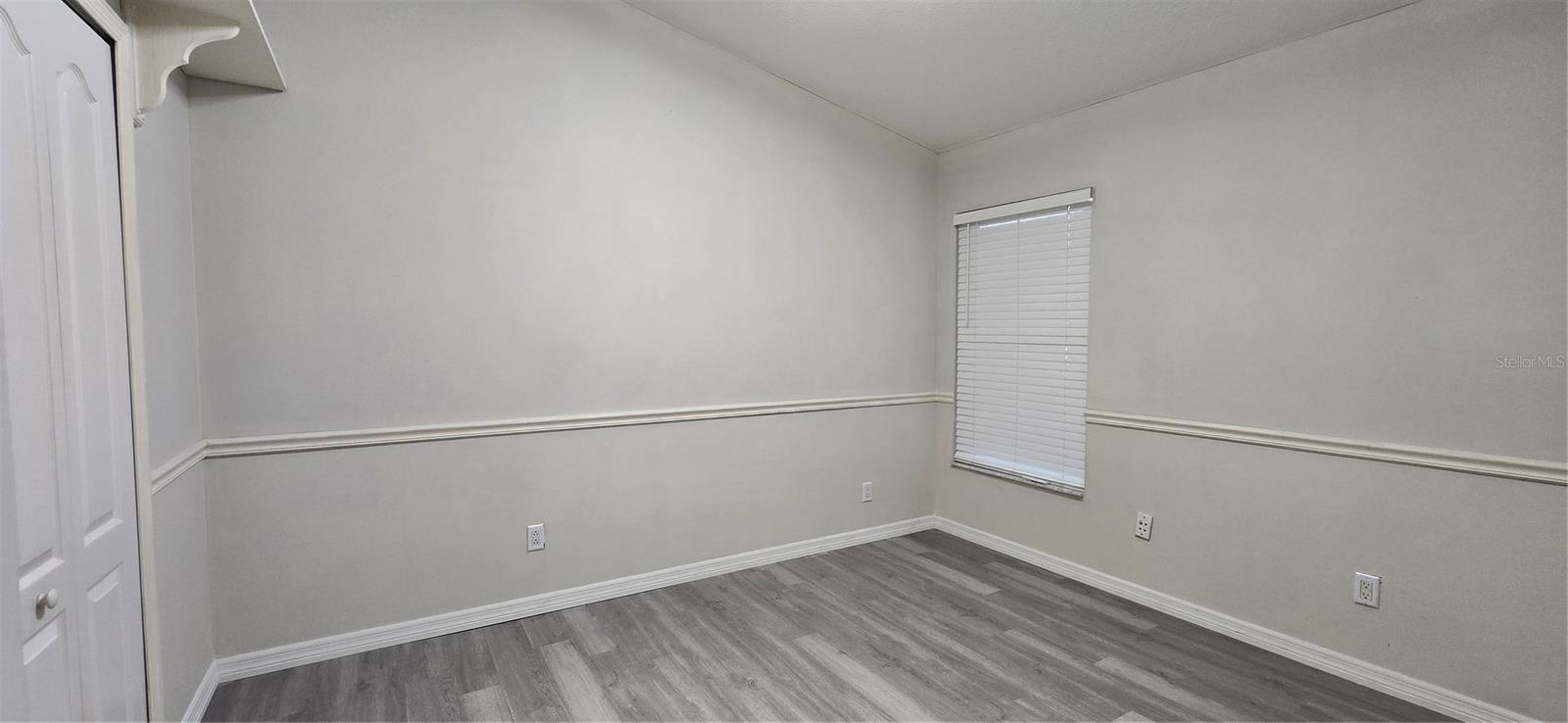 1810 GREYSTONE HEIGHTS DR — photo 26