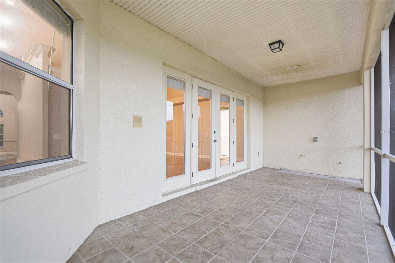 9009 RIVERVIEW DR — photo 55