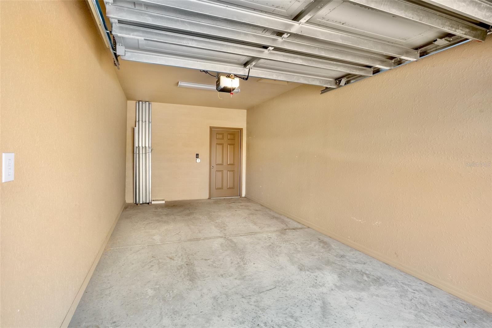 5425 CICERONE ST #103 — photo 24