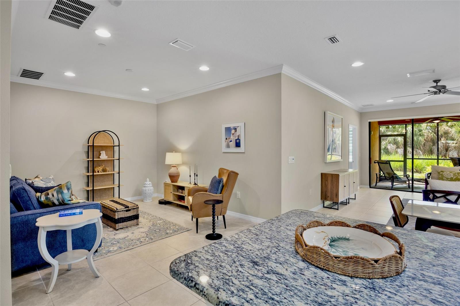 5425 CICERONE ST #103 — photo 9