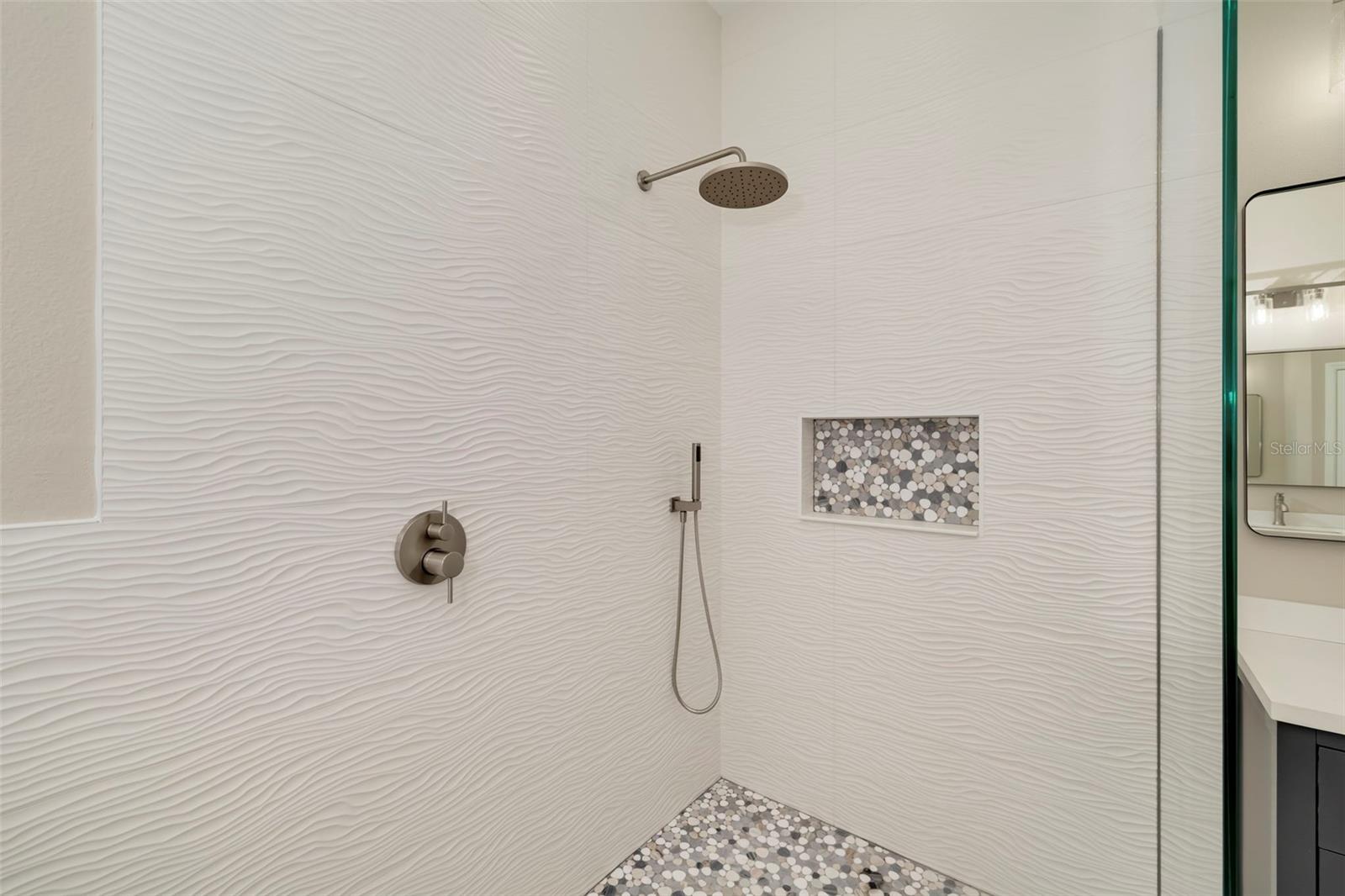1111 BRAMBLING CT — photo 25