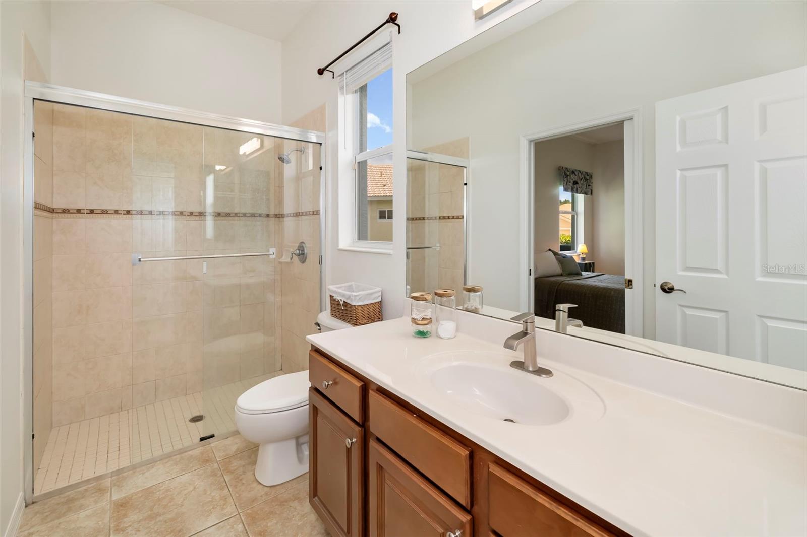 1111 BRAMBLING CT — photo 35