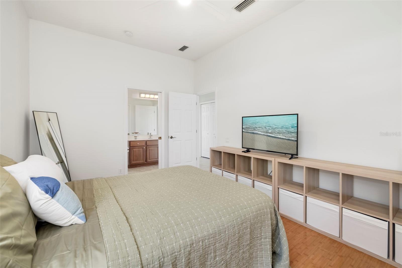 1111 BRAMBLING CT — photo 34