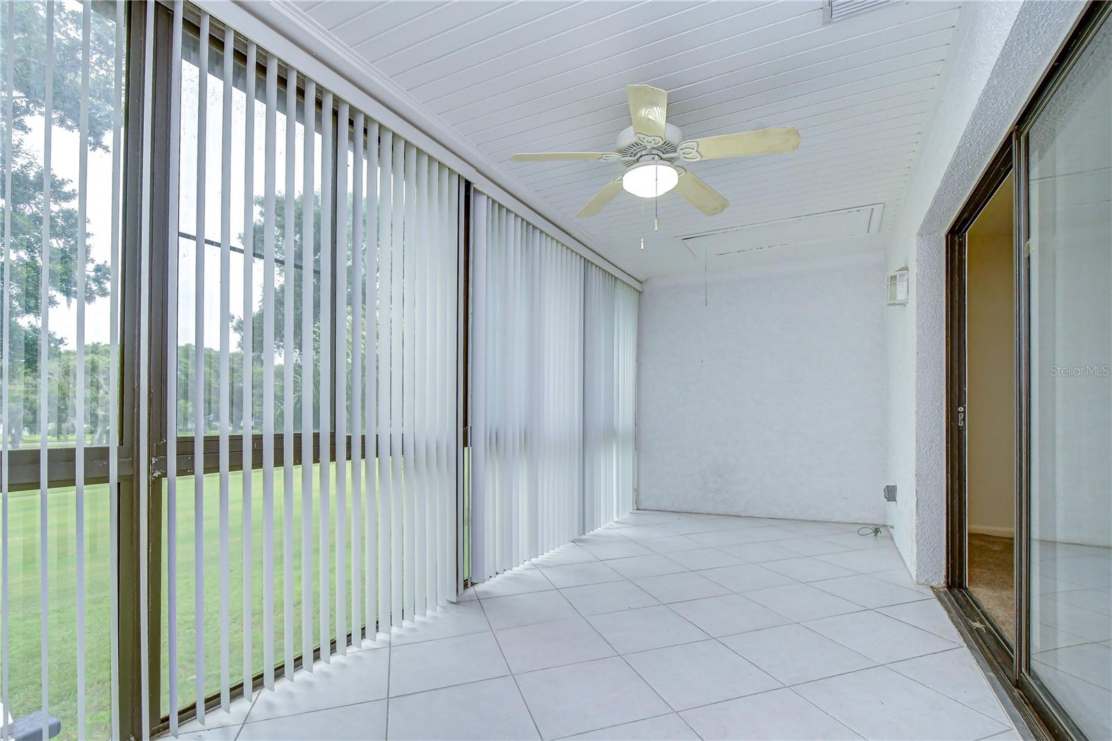 230 CYPRESS PL — photo 38