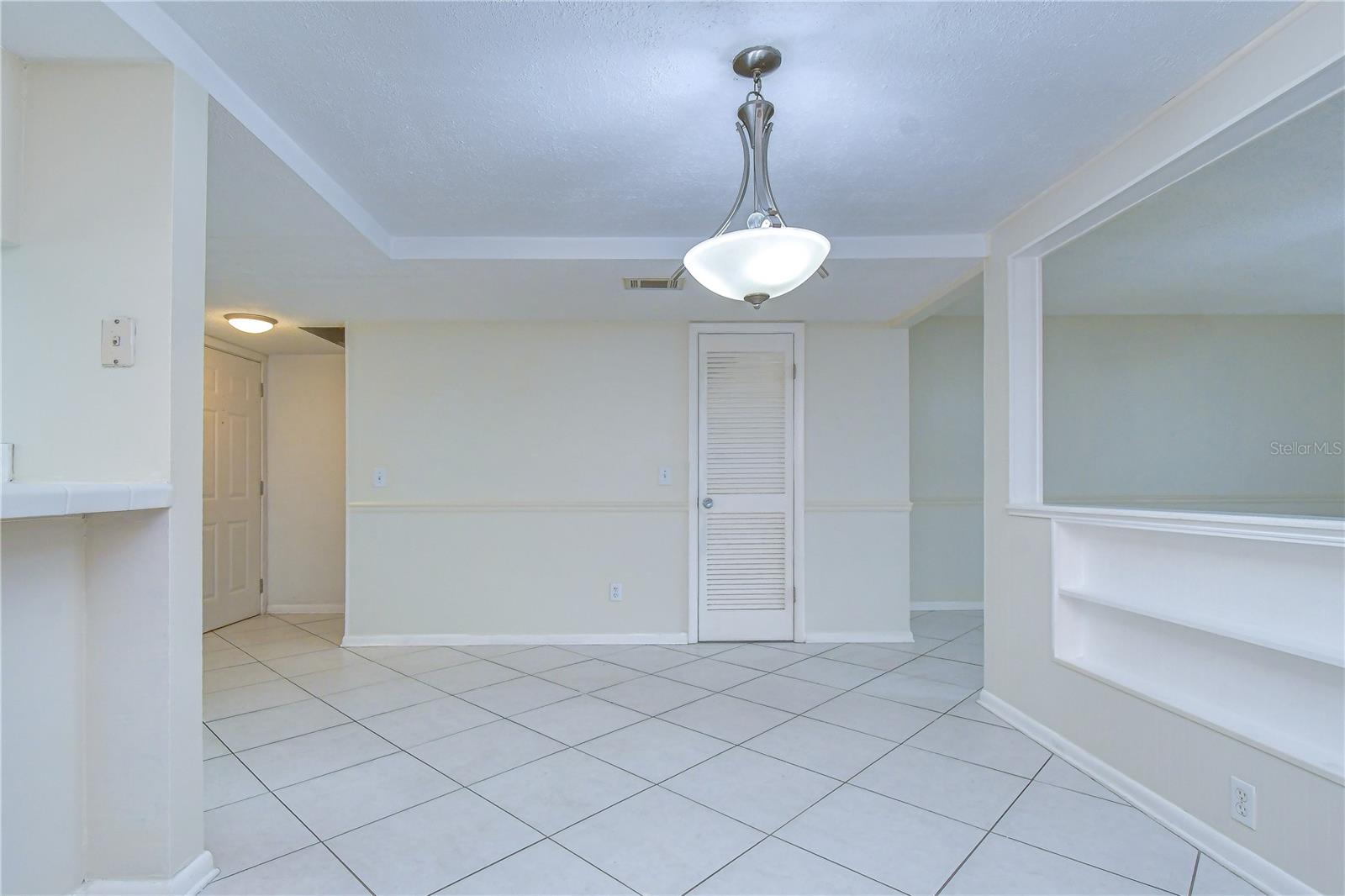 230 CYPRESS PL — photo 13