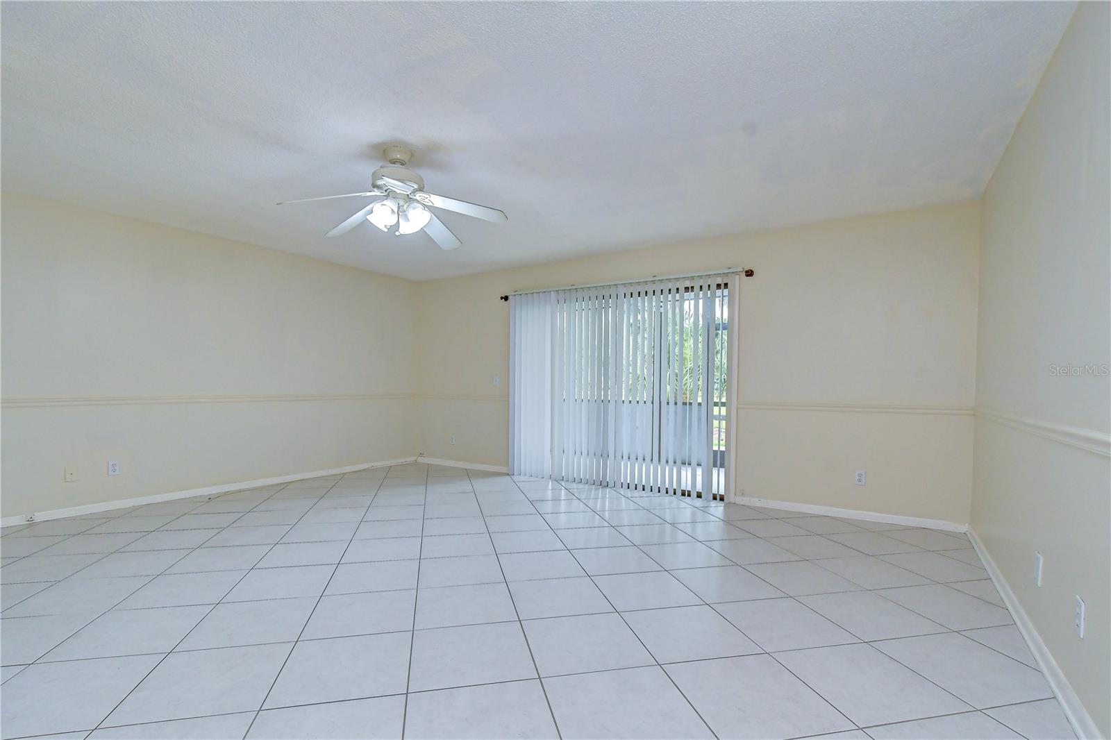 230 CYPRESS PL — photo 15