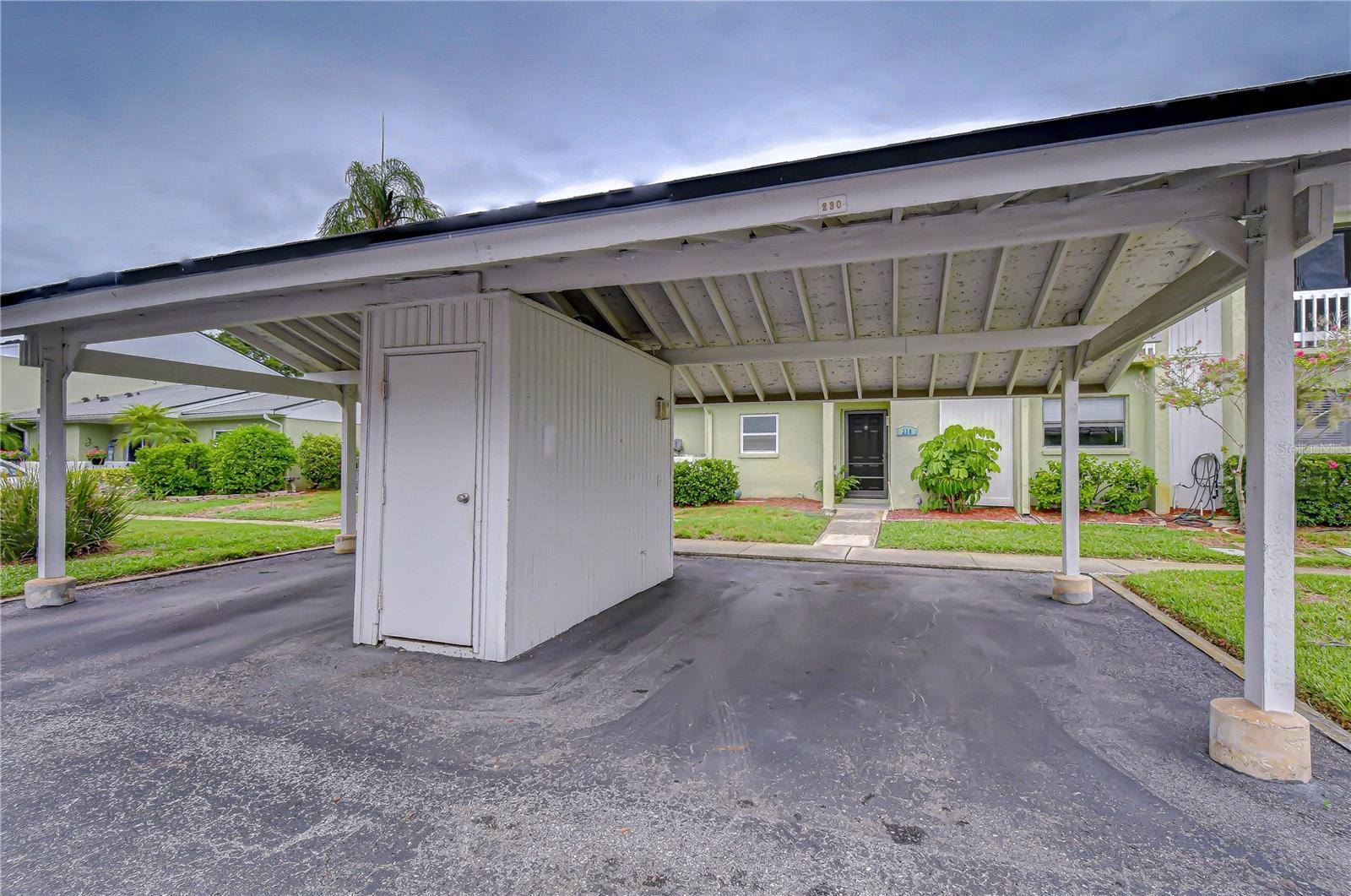 230 CYPRESS PL — photo 43