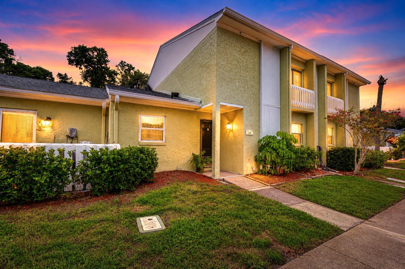230 CYPRESS PL — photo 44