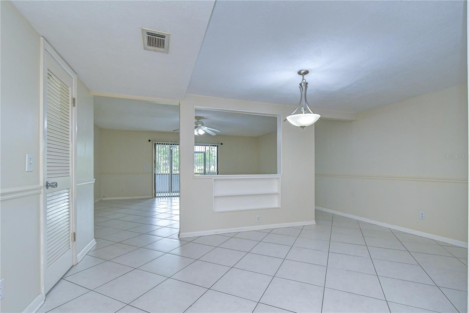 230 CYPRESS PL — photo 11