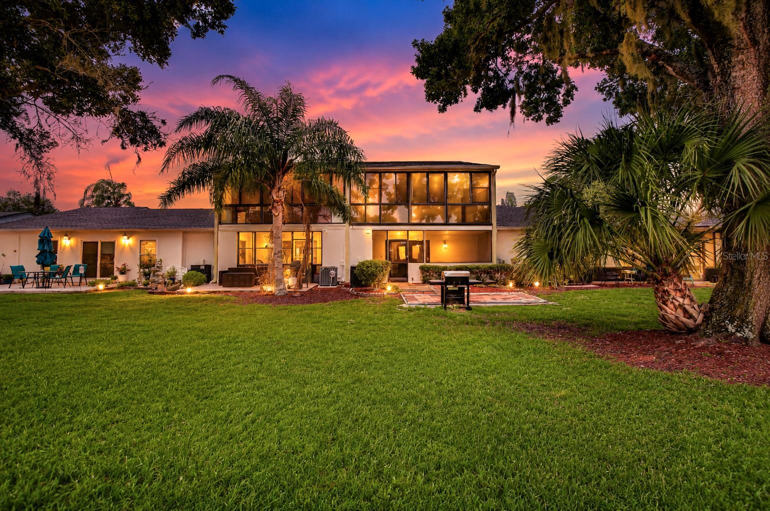 230 CYPRESS PL — photo 45