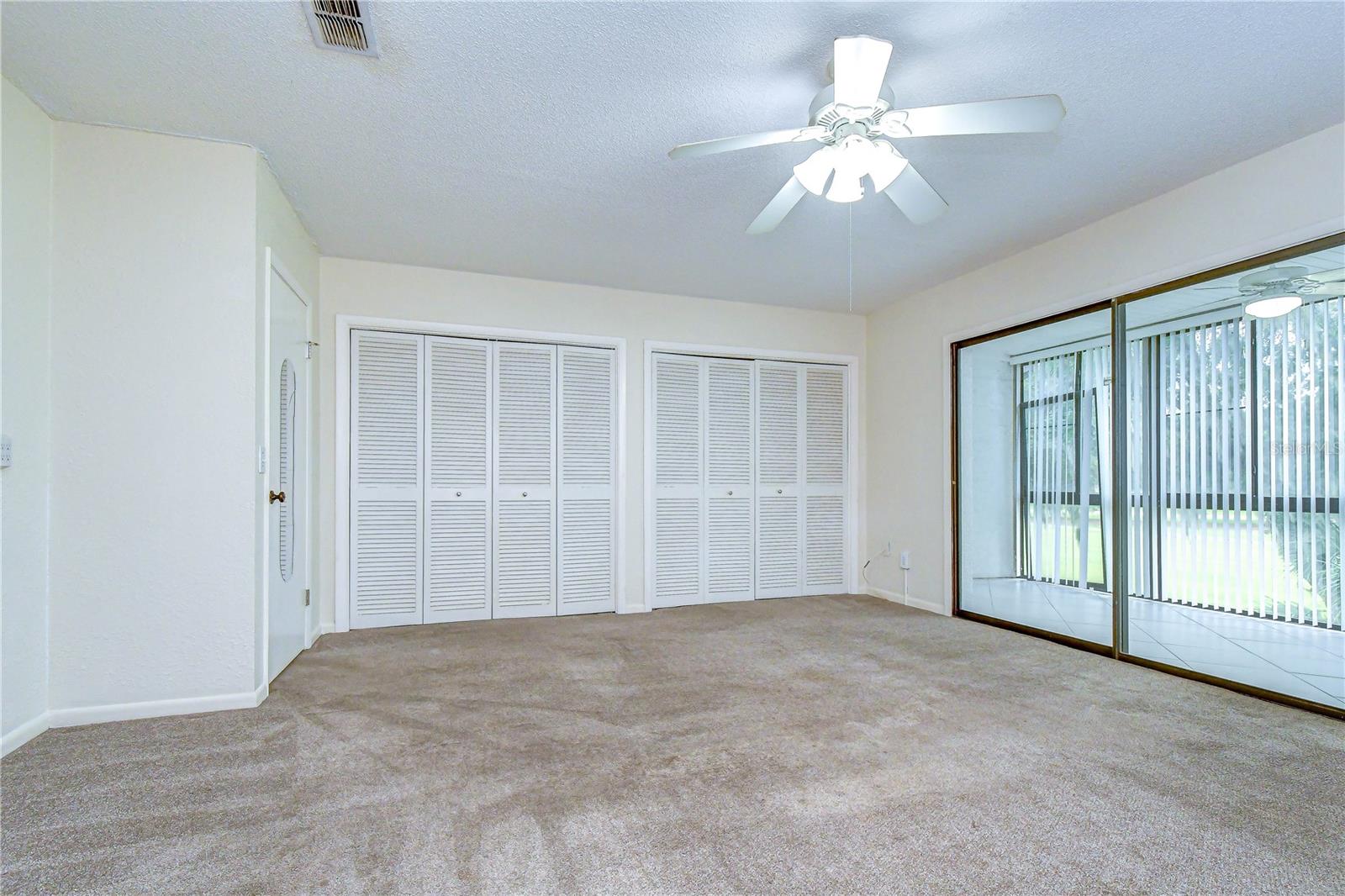 230 CYPRESS PL — photo 33