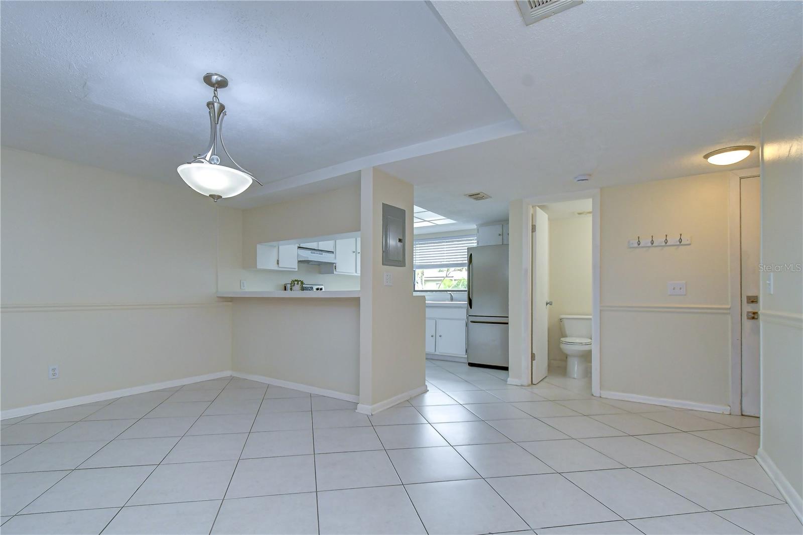 230 CYPRESS PL — photo 20