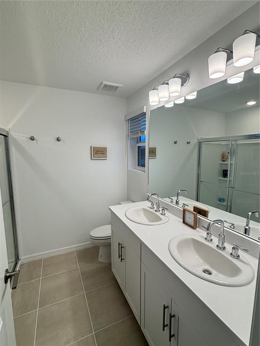 8768 DAYBREAK ST — photo 16