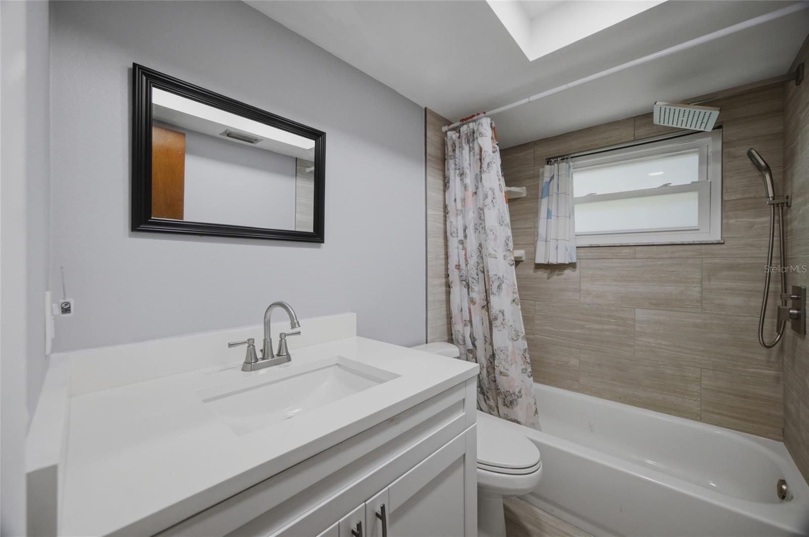 13510 CAPITOL DR — photo 22