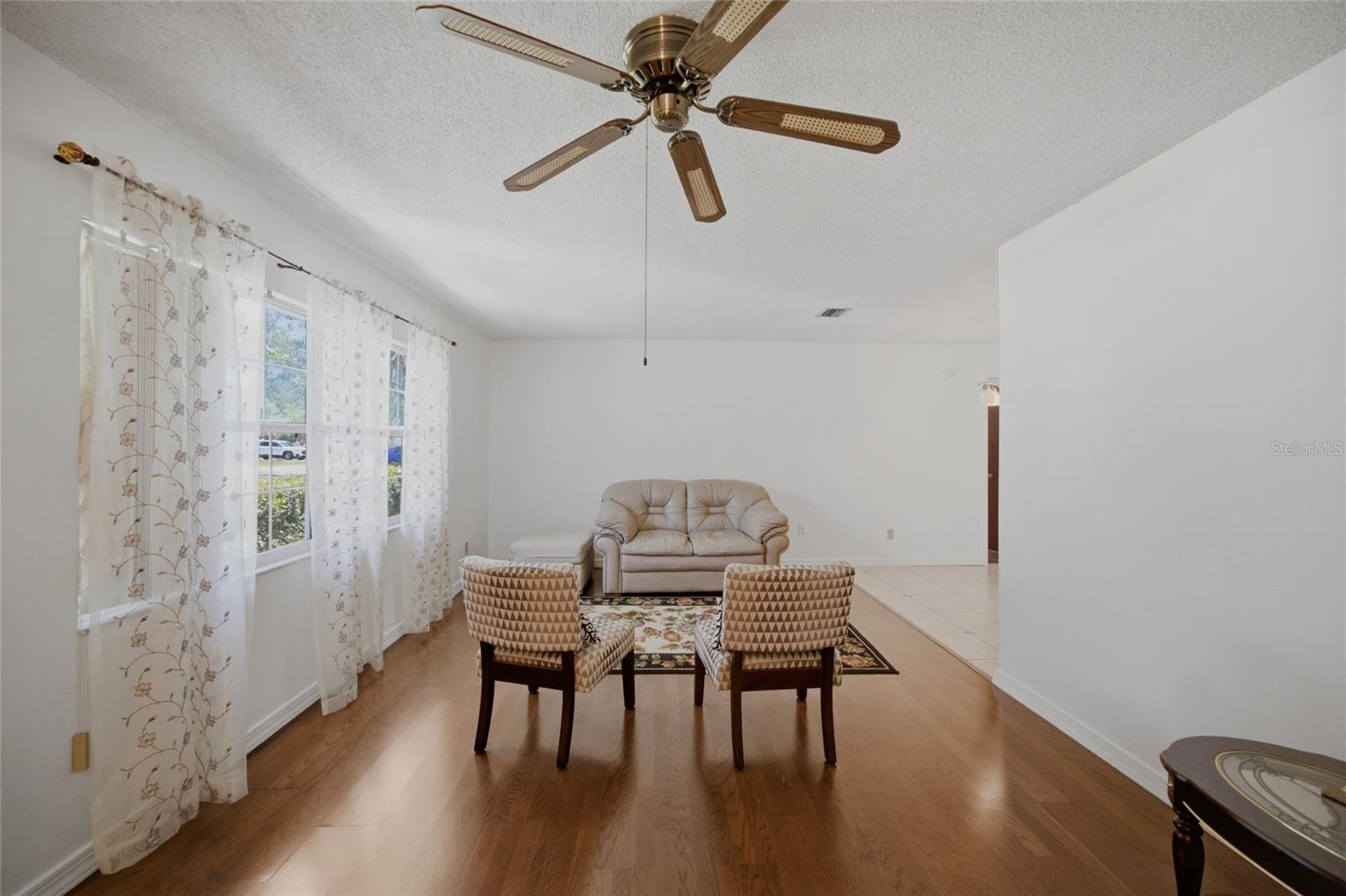 13510 CAPITOL DR — photo 7