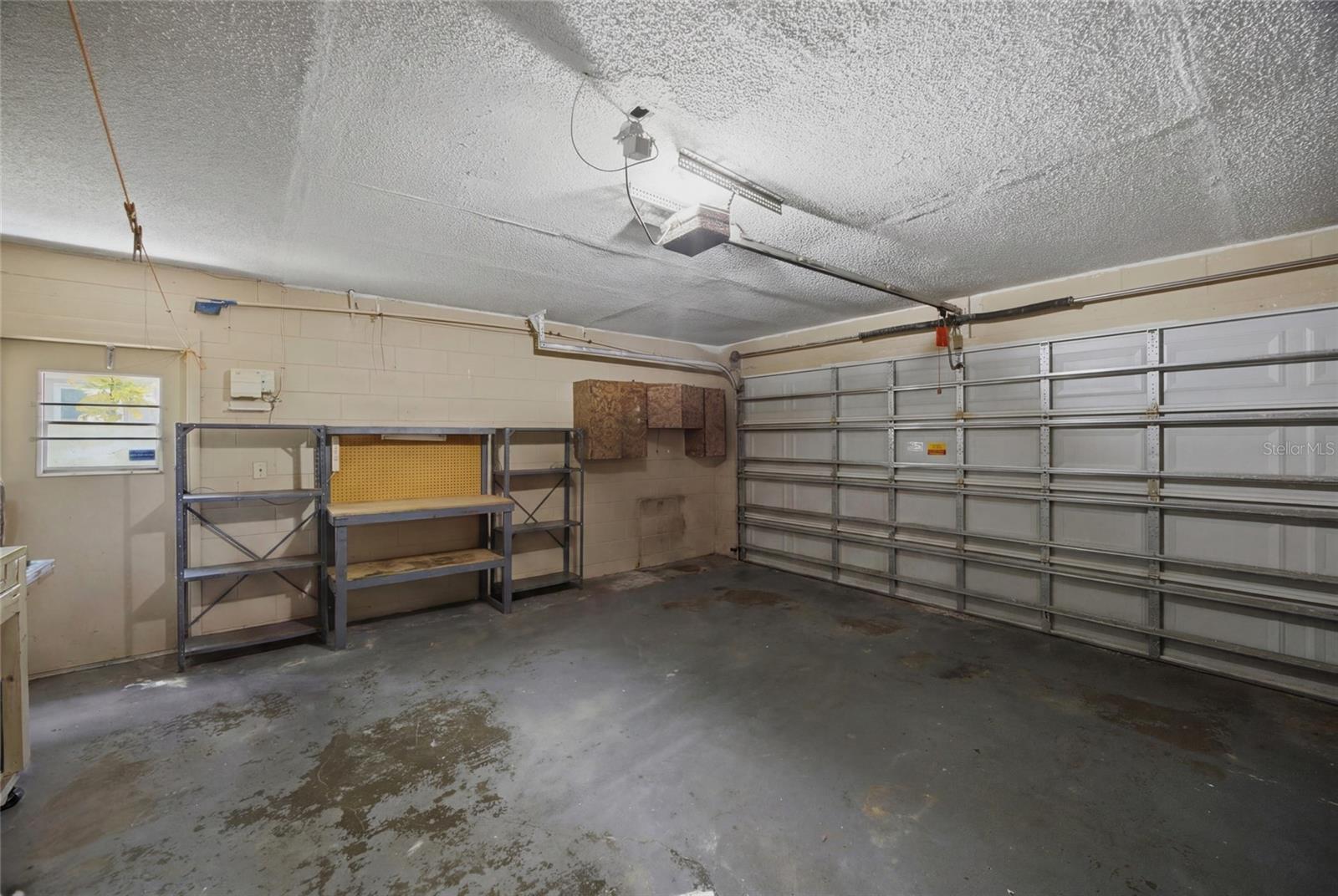 13510 CAPITOL DR — photo 26