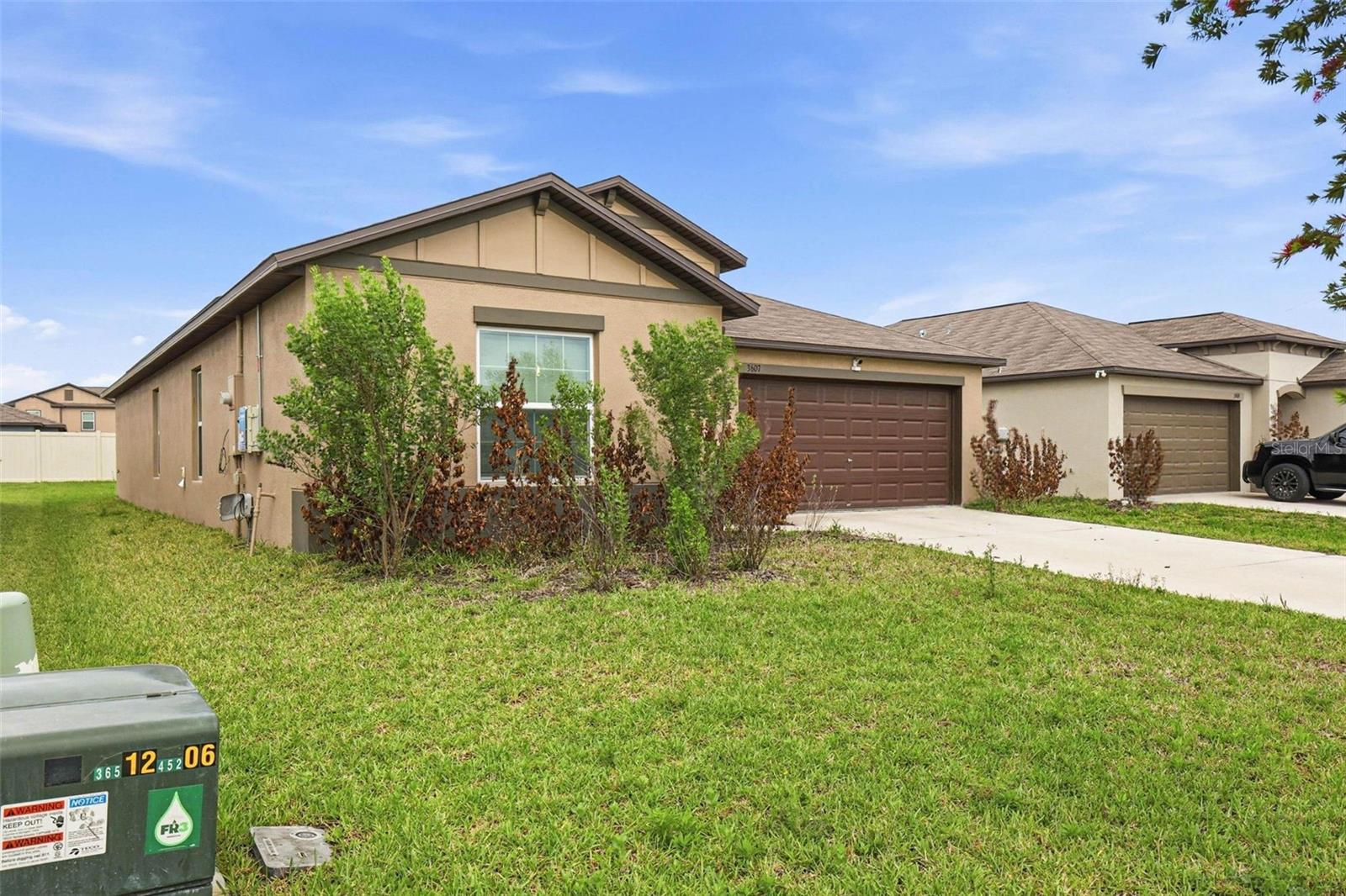 3607 NATURAL TRACE ST — photo 4