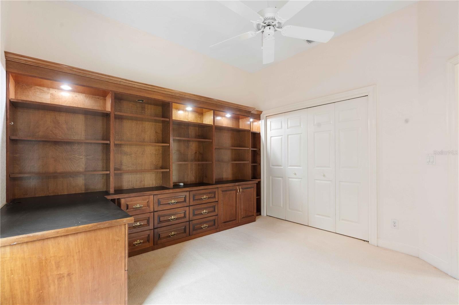 2122 PLATINUM DR — photo 33