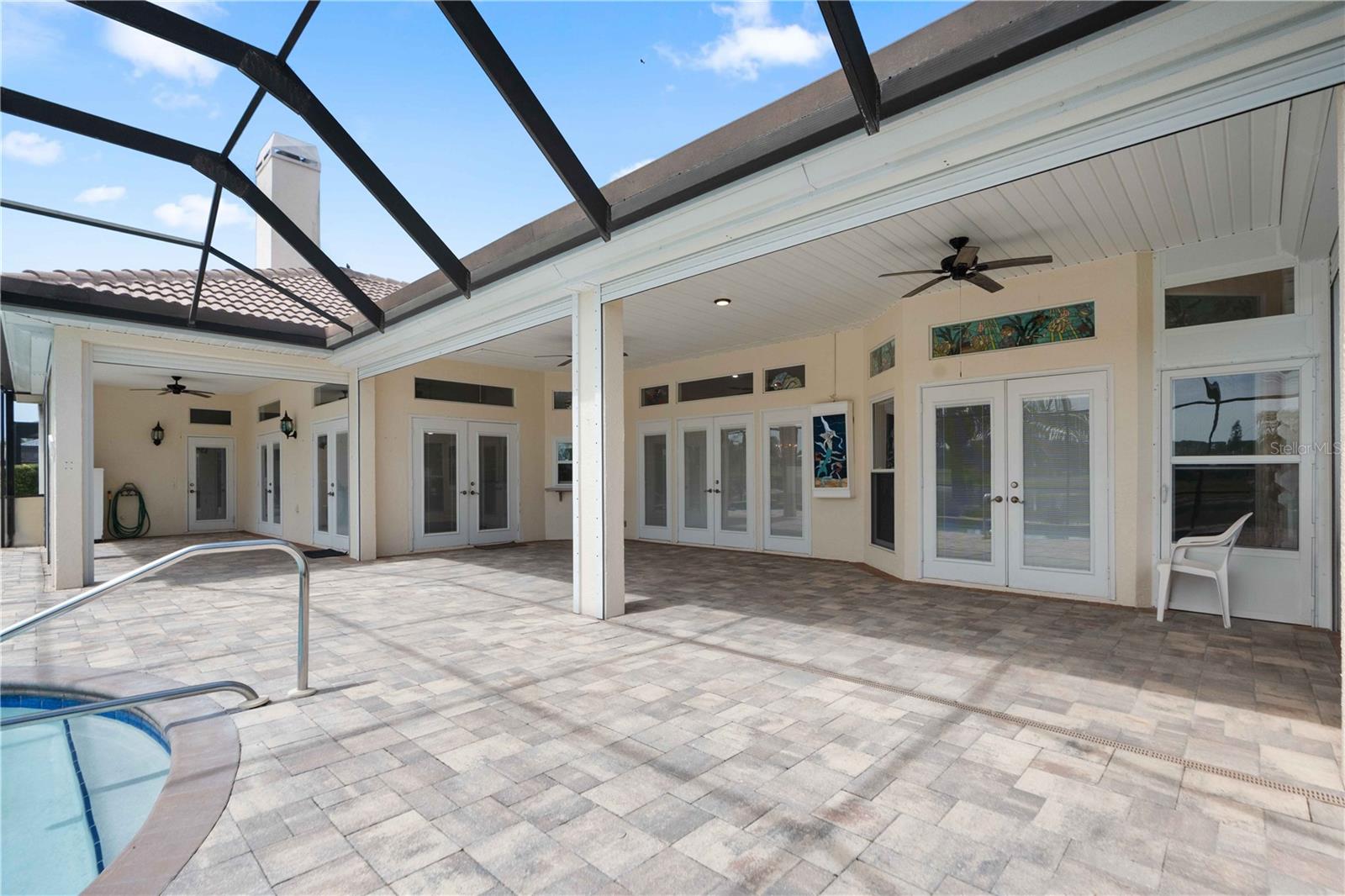 2122 PLATINUM DR — photo 39