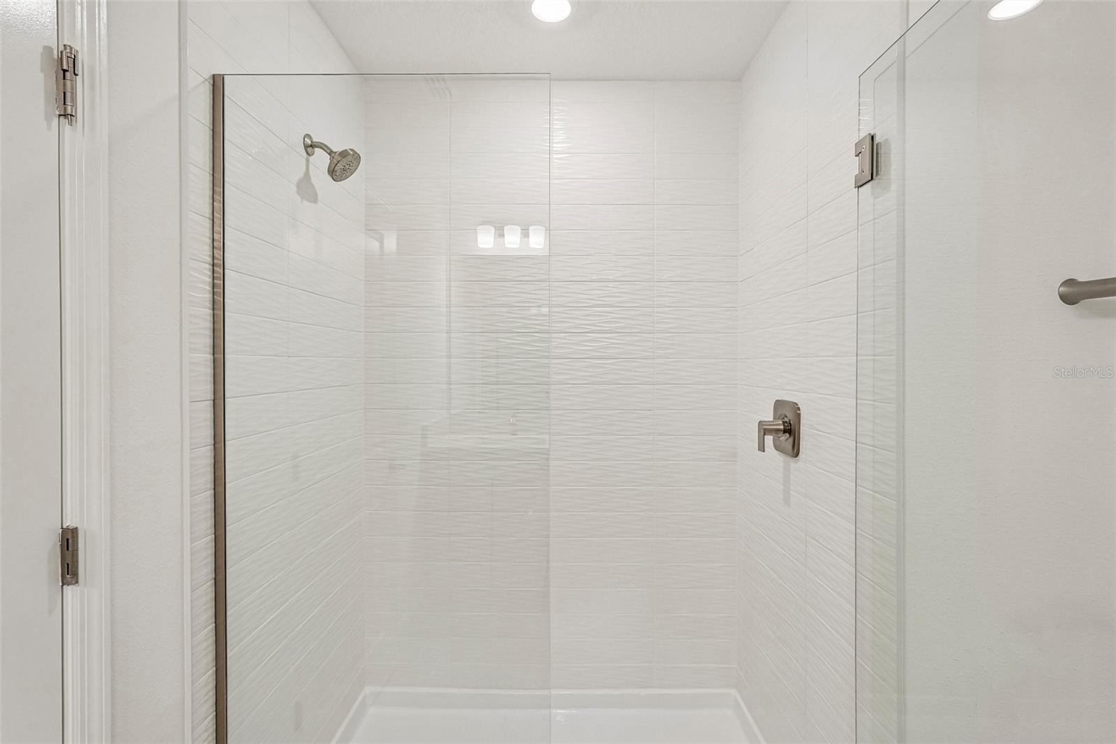 4426 SUNSET GARDEN ST — photo 18